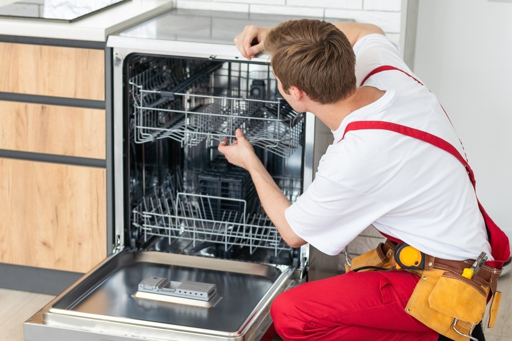 How to Tell When Your Dishwasher Needs Professional Repair